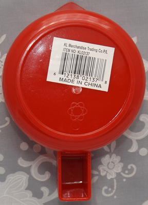 Base of red & white plastic 2 piece juicer