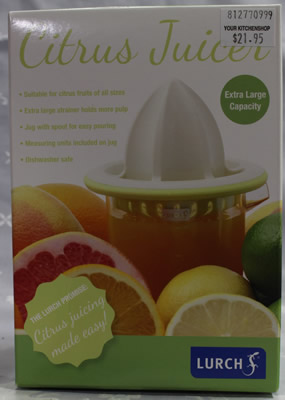 The box for a Lurch cream, green and clear plastic 2 piece juicer