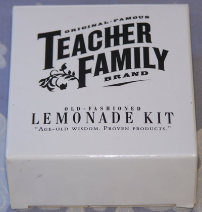 Box for a Teacher Family lemonade set juicer