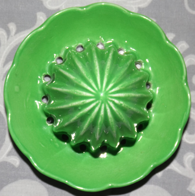 Gumnut  Carlton Ware reamer top view