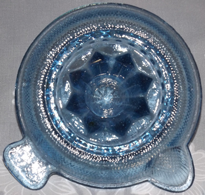 Base of a blue glass LA MULATIERE juicer