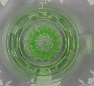 Anchor Hocking green glass juicer top view