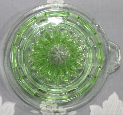 Reamer for a 1 pint green Crown Crystal glass juicer jug set