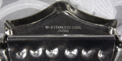 Markings on 18-8 stainless steel wedge juicer