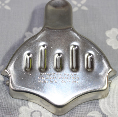 Back of Ritter 'citro' squeezer