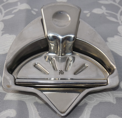 WMF Zitronenpresse stainless steel juicer