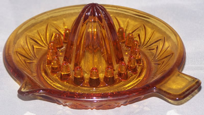 Gebedje amber glass saucer juicer