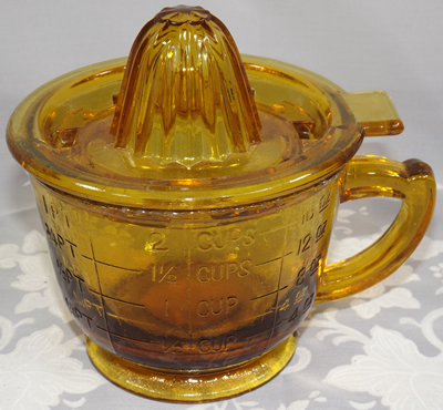 Carlton Ware Yellow Gumnut juicer