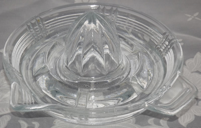 Possible Hazel Atlas 'crisscross' clear glass juicer