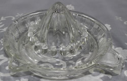 No. 180 Lemon Squeezer (Clear)